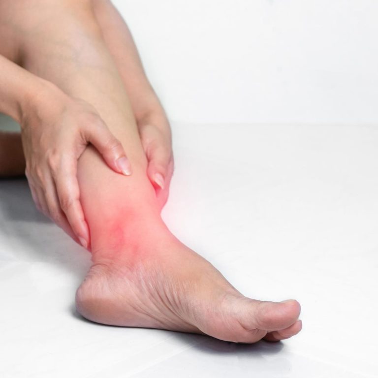 Cómo-quitar-dolor-de-pies-por-trabajo